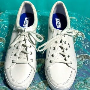 Ladies leather Keds NWOT